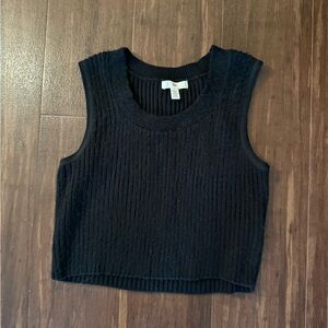BP cropped black sweater tank in size S
